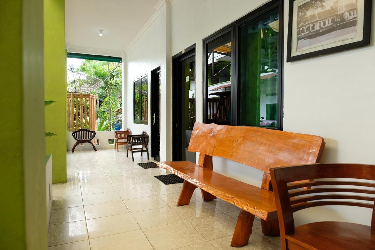 Oyo 2186 Esbe Hotel Syariah Tanjung Pandan Eksteriør bilde
