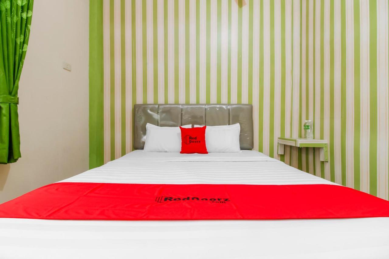 Oyo 2186 Esbe Hotel Syariah Tanjung Pandan Eksteriør bilde