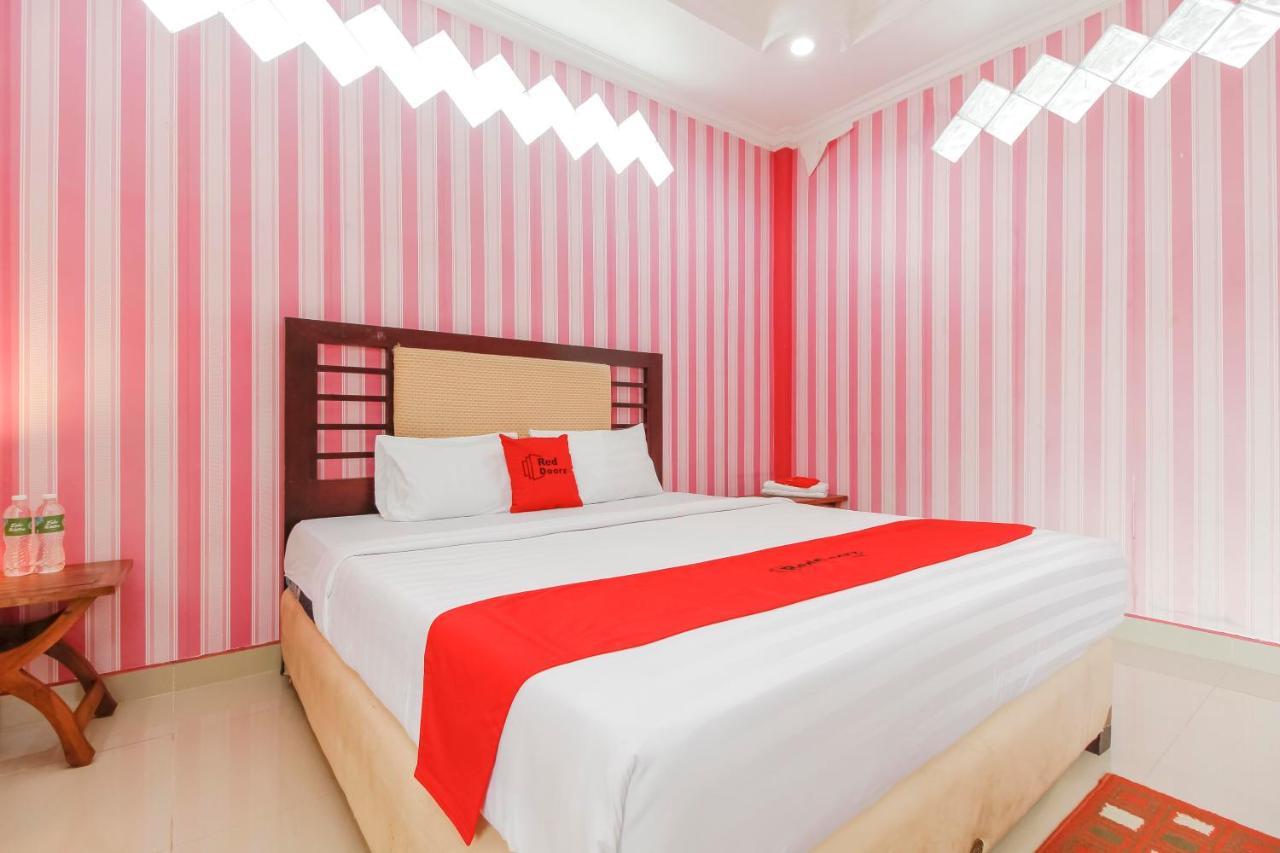 Oyo 2186 Esbe Hotel Syariah Tanjung Pandan Eksteriør bilde