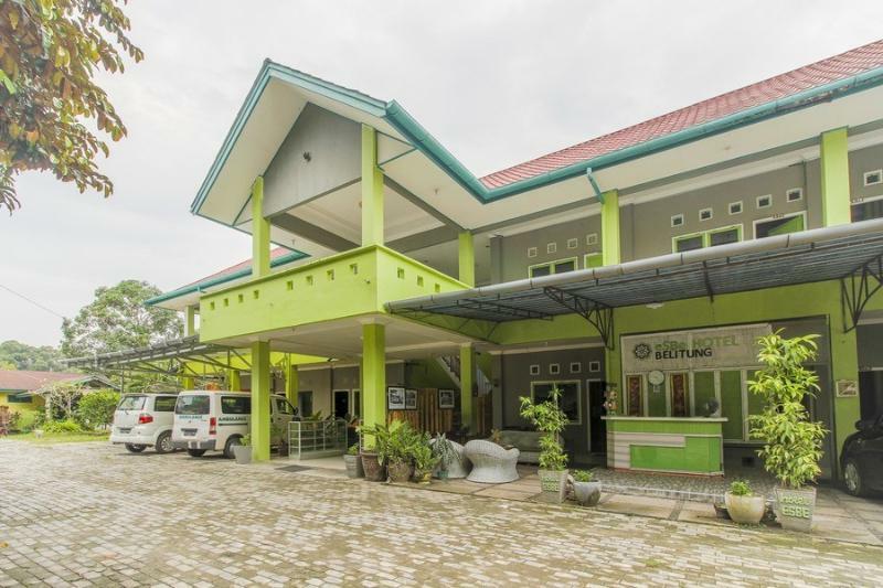 Oyo 2186 Esbe Hotel Syariah Tanjung Pandan Eksteriør bilde