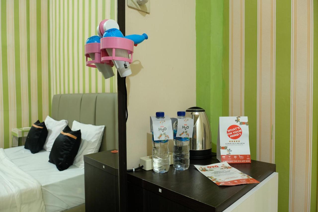 Oyo 2186 Esbe Hotel Syariah Tanjung Pandan Eksteriør bilde