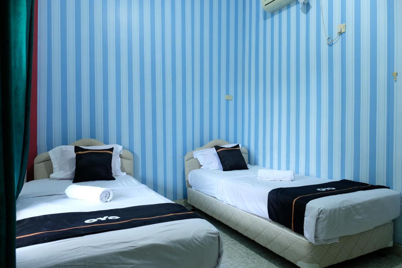 Oyo 2186 Esbe Hotel Syariah Tanjung Pandan Eksteriør bilde